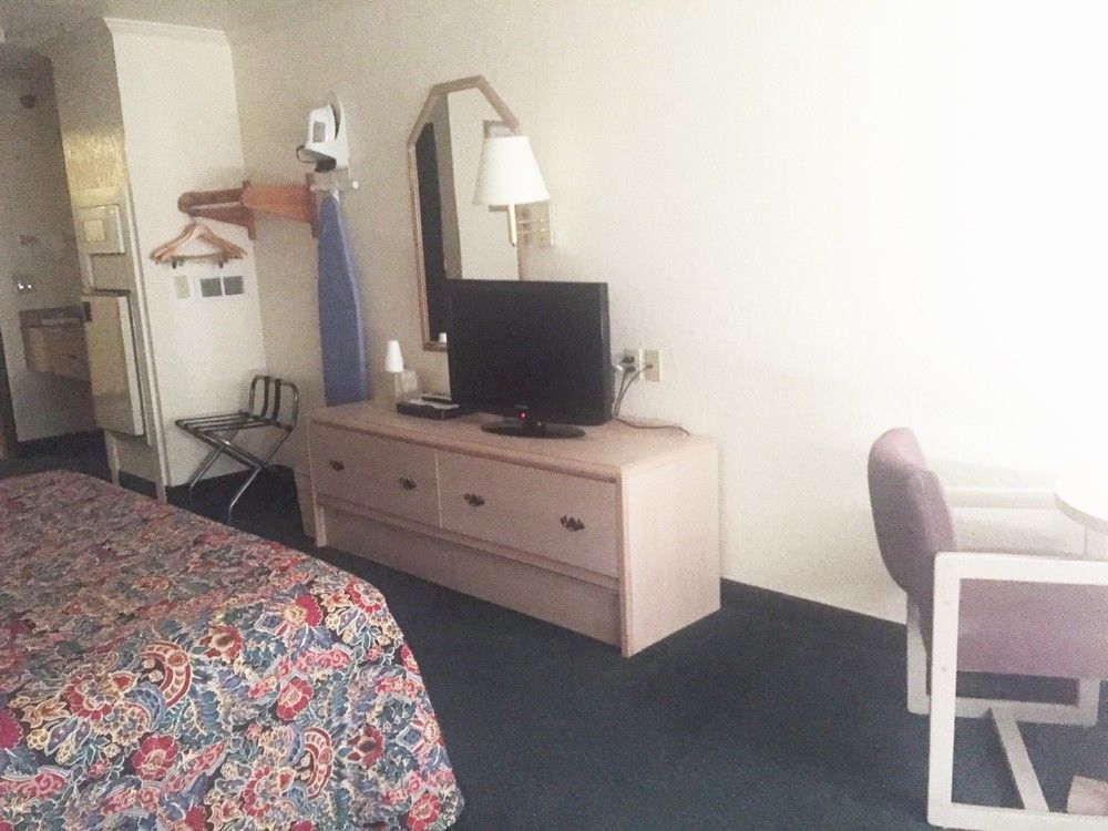 Motel 6 Portland, In Buitenkant foto