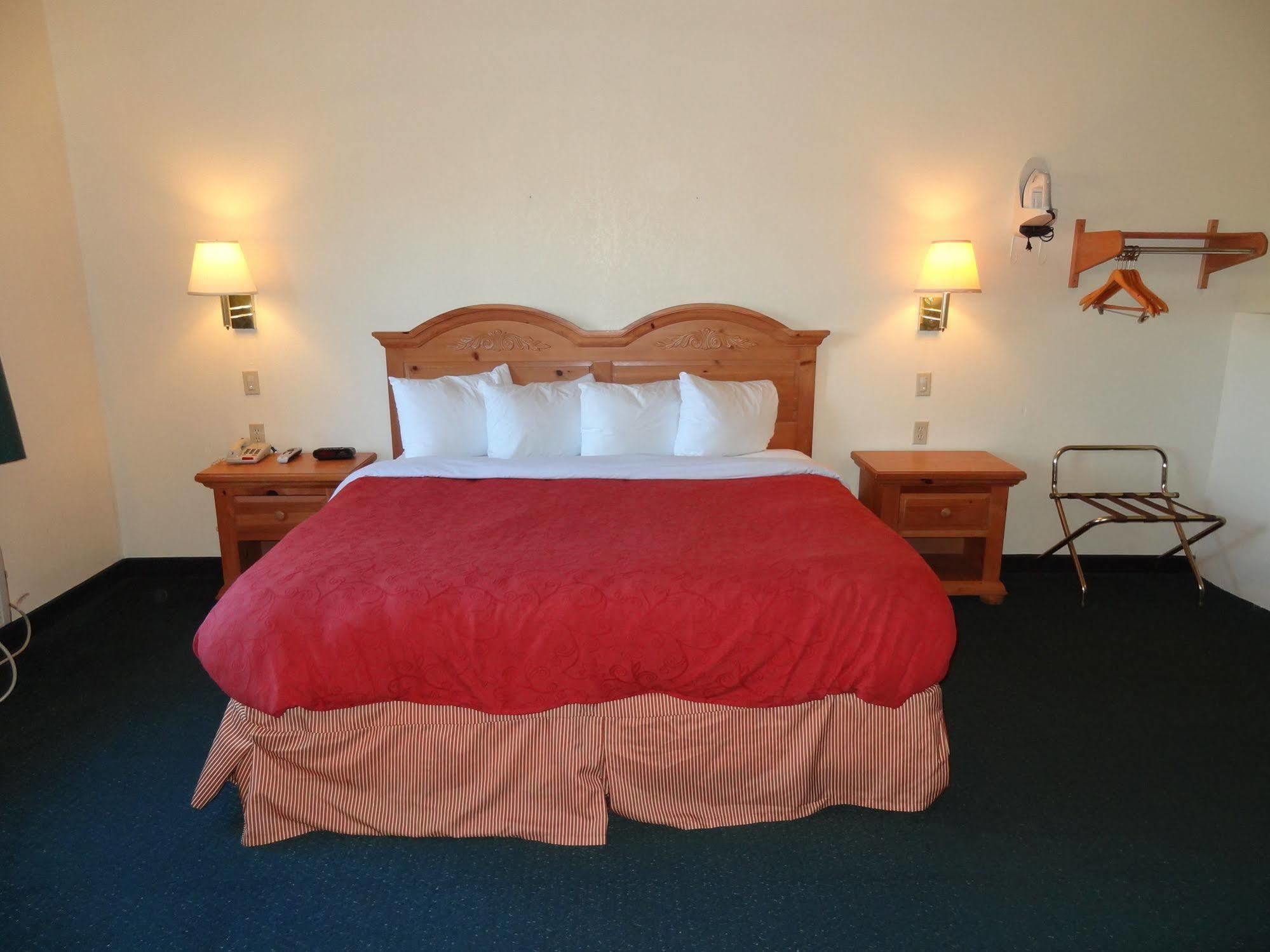 Motel 6 Portland, In Buitenkant foto